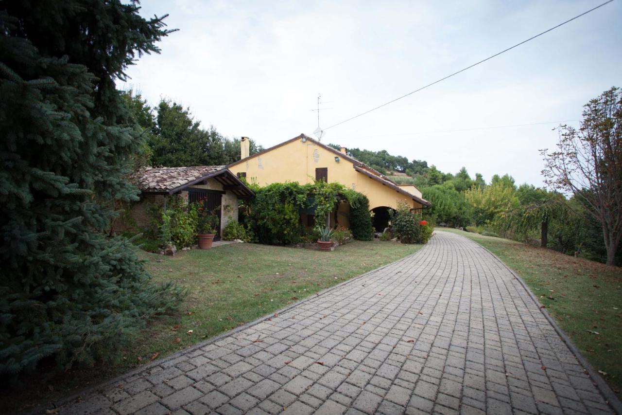 B&B Salvarosa Фано Экстерьер фото