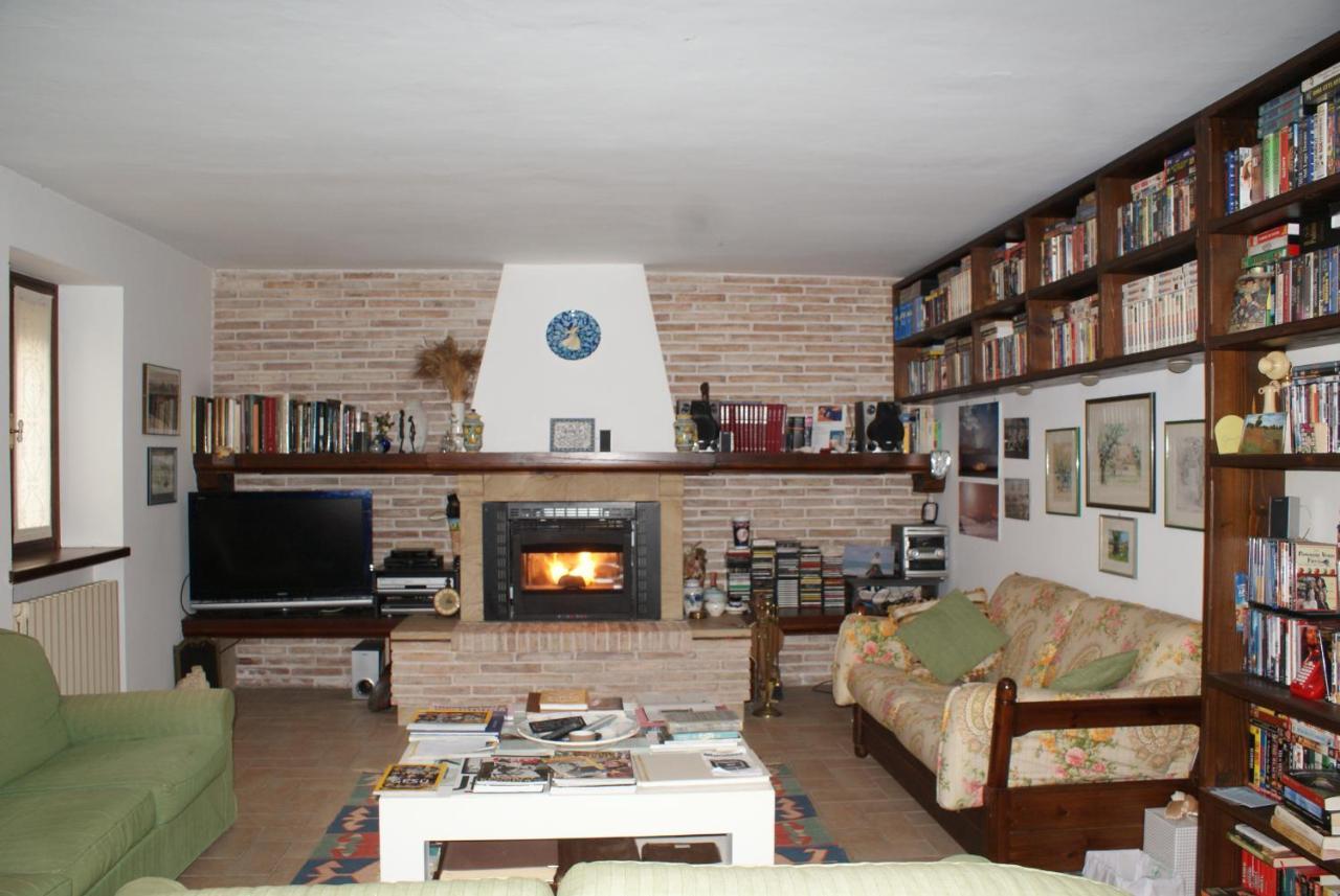 B&B Salvarosa Фано Экстерьер фото